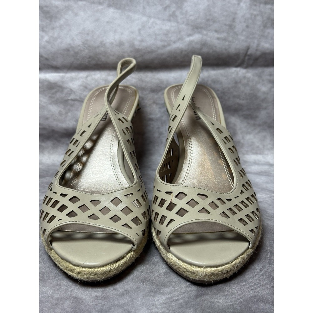 Womens Slingback Wedge color weaved "Whist" taupe cut out heels  size‎ 8.5 NWD - Picture 14 of 15